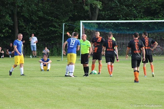 Biała Gwiazda Krasice - Iskra Mokrzesz 4:3